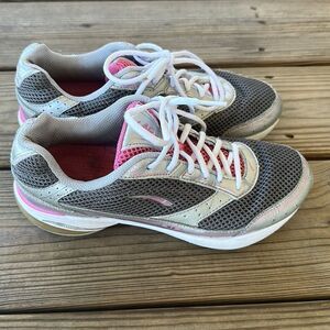 LA Gear Walk n Tone women’s athletic shoes size 7.5
